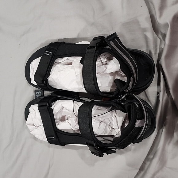 NWT men sandals size 13 black - Picture 4 of 9